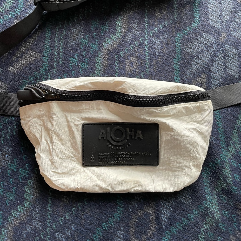 ALOHA Collection White and Black Bag